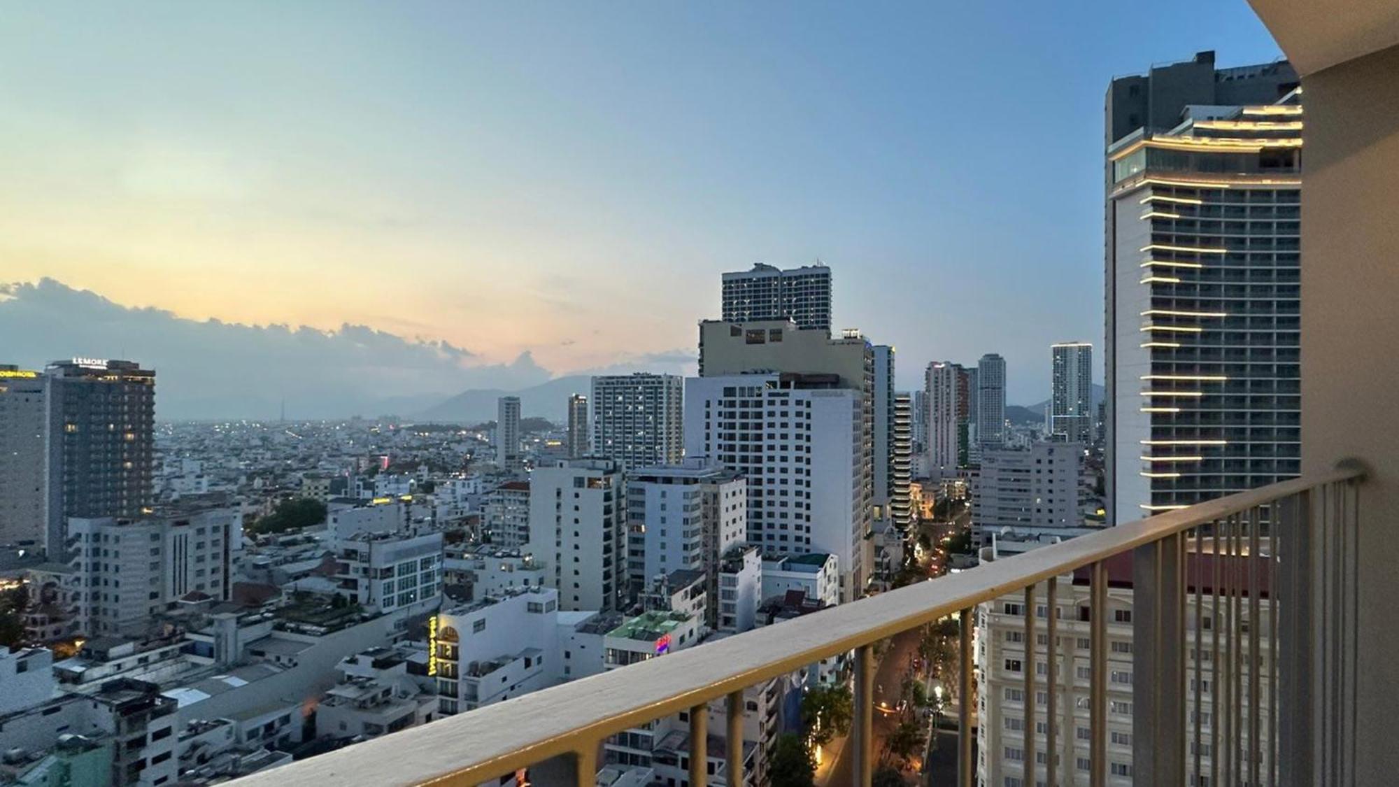 L'Apartment And Signature Nha Trang Tours - Muong Thanh Luxury Khanh Hoa Zimmer foto